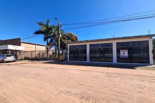 Terreno con 3 salones comerciales en Ypacarai — foto 3