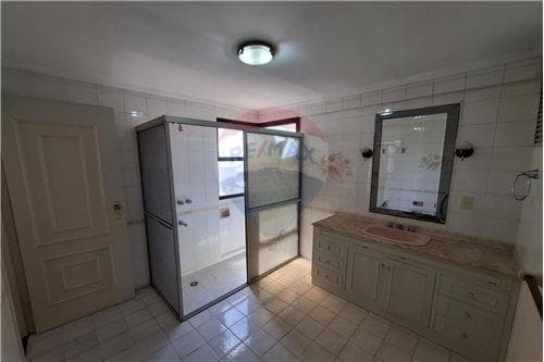 Hermoso piso entero en edificio wilson — foto 3