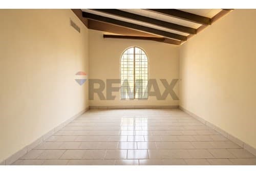 Aquilo Residencia en Barrio Laurelty Luque — foto 4