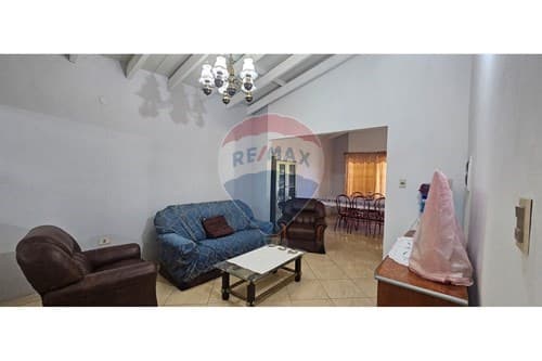 Casa en la ciudad de cabañas — foto 4