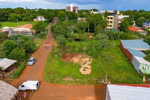 ¡Tu Terreno Ideal en el centro de Hernandarias! — foto principal