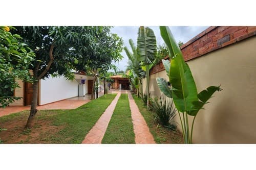 Alquiler de Casa / Ideal para Oficina en Capiatá