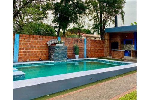 Quinta en Barrio Kennedy, Capiatá — foto 4