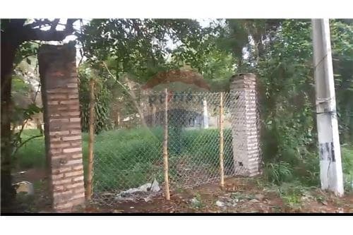 terreno en esquina Puerto Pabla- Lambaré, foto 4