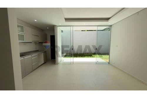 Duplex en San Lorenzo para vivir o invertir — foto 2