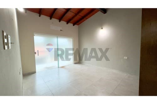 Hermosa residencia en Miraflores, San Lorenzo, foto 2