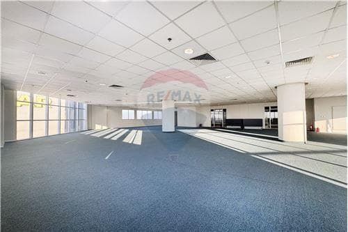En Alquiler Oficina en el World Trade Center — foto 5