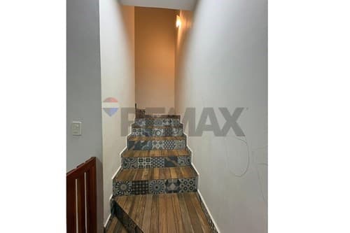 Vendo casa tipo duplex en limpio