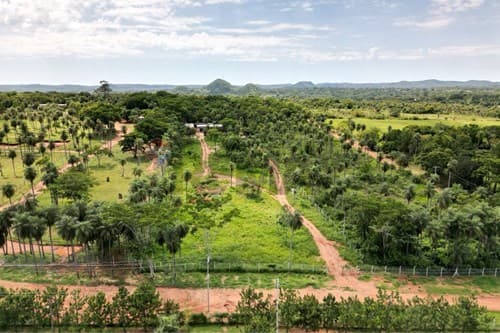 ¡Invierte en casa de campo única en Caacupé! — foto 3