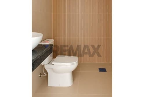 ¡Moderna casa en Itapuamí, Luque! — foto 2