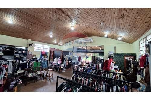 Exclusiva venta de propiedad en barrio kaaguy rory — foto 3