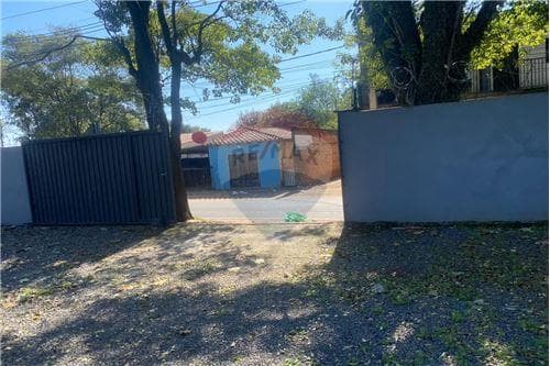 De consultorio u oficina en esquina — foto 2