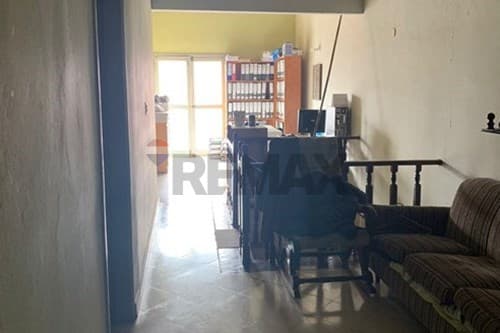 Casa en esquina con dpto independiente en Sajonia — foto 5