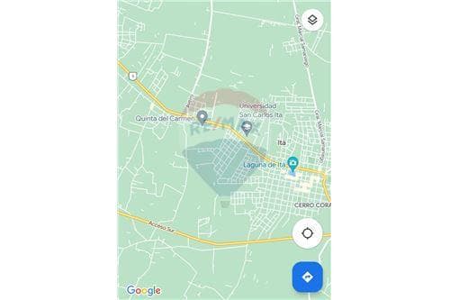 Amplio tinglado en ita sobre ruta asfaltada — foto 2