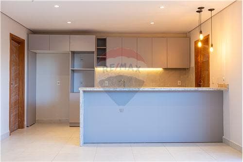 DUPLEX A ESTRENAR con 3 cocheras — foto 5