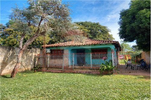Vendo Casa en Itaugua