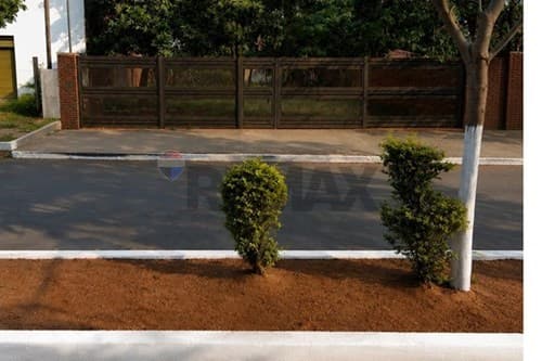 Terreno en alquiler sobre avda. Moisés bertoni — foto 3