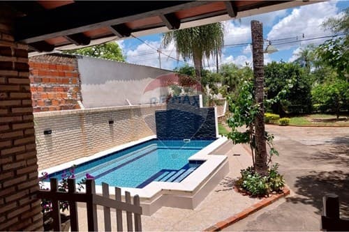 "Tu Sueño en Altos: Casa Moderna y Confortable" — foto 2