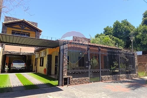 En venta amplia residencia en lambare — foto 4