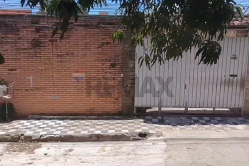 Casa en lambare a 1 cuadra de republica argentina — foto 2