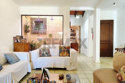 Vendo casa en Fernando de la Mora zona norte