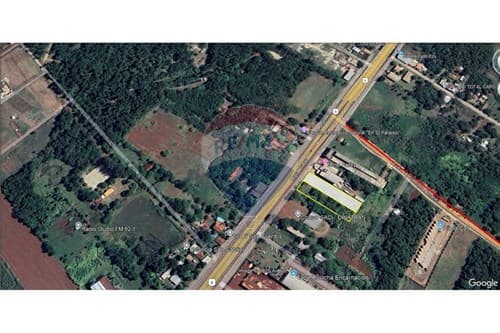 Oportunidad de alquiler terreno amplio — foto 2