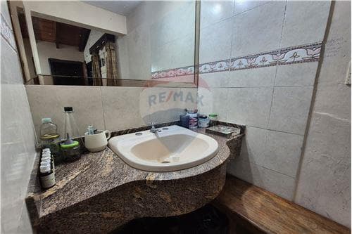 Hermosa casa zona supermercado el pueblo Lambaré — foto 3