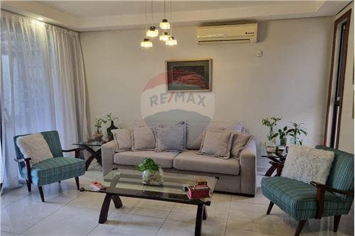 Casa - barrio Herrera — foto 5