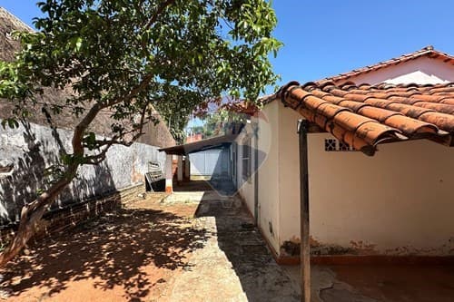 Amplia casa – Fernando de la Mora zona Norte, foto 5