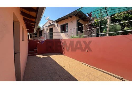 Casa en San Lorenzo 375m² — foto 2
