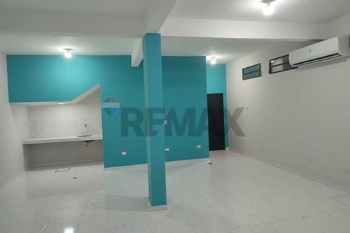 Salon Comercial en Villa Elisa — foto 5