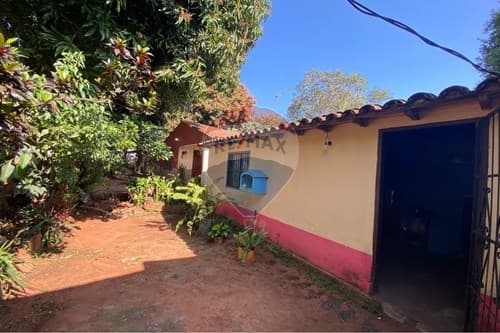 Casa en venta en Ñemby centro, Barrio Salinas — foto 5