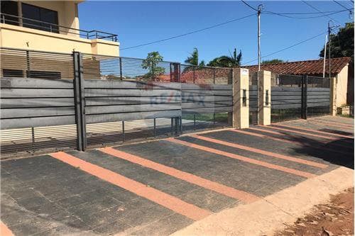 Moderno Dpto. de 2 hab. en Lambaré B.°San Antonio — foto 3