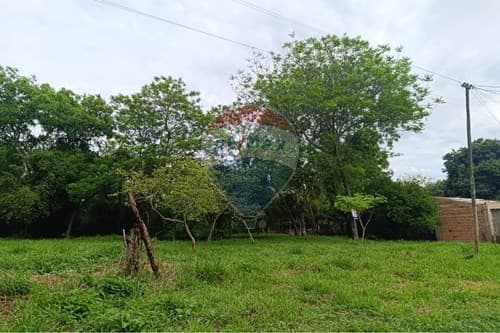 Se vende terreno en itagua bª santa ana