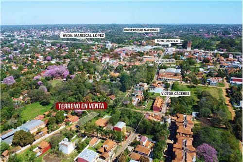 En venta terreno a una cuadra de Laguna Grande — foto 4