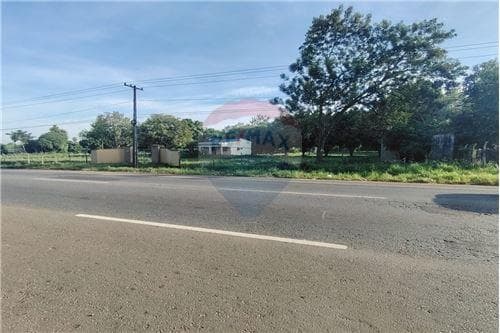Terreno Sobre Acceso Sur — foto 1
