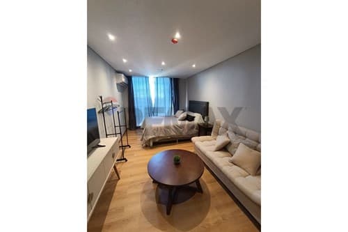 Monoambiente de 50mts2. En Las Lomas: — foto principal