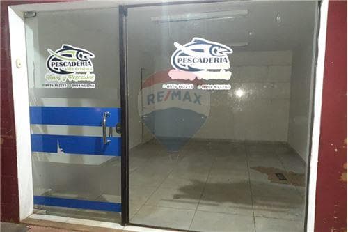 Pequeño y economico local comercial en alquiler