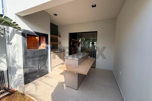 Casa en venta en Barrio Cerrado en Mora Kue, Luque, foto 1