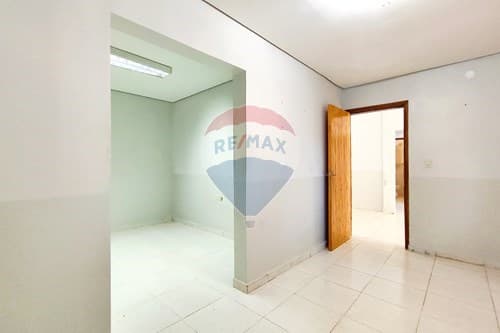 Terreno en esquina en barrio residencial — foto 4