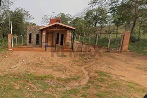 ¡Casa Moderna en Luque: Espacio y Confort Ideal! — foto 2