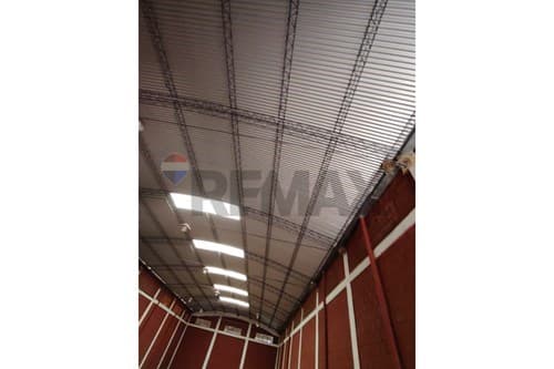 En alquiler deposito en la cuidad de limpio — foto 2