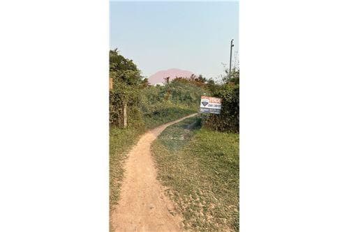 Importante terreno en chaco'i ubicado sobre ruta — foto 3