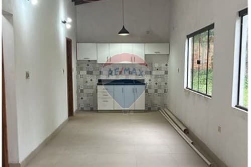 Dúplex moderno en Limpio, listo en 2024