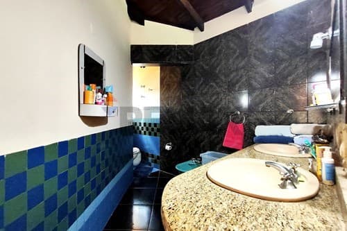 En Venta Residencia en Lambaré - San Roque, foto 4