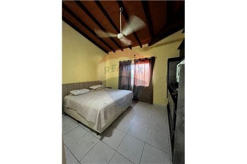 En venta hermosa casa en lambare — foto 4