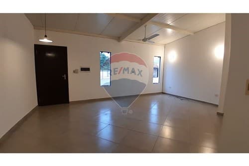Alquilo departamento San Lorenzo s/ dr. Pellon