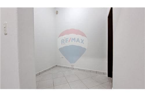 Salon comercial, foto 5