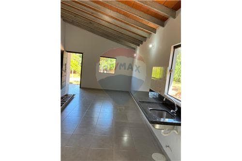 Charming Itauguá Home: Modern & Pet-Friendly — foto 2