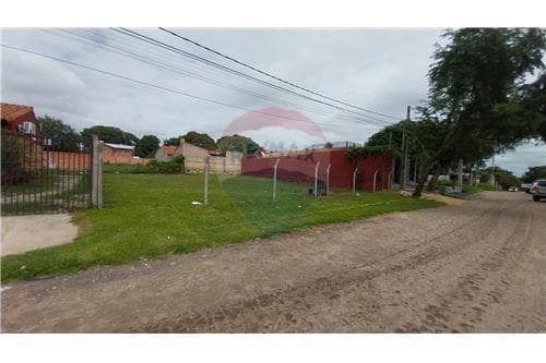 Amplio terreno ideal para duplex o chalet.! — foto 3